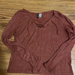 Women’s Misses H&M Divided Long Sleeve Tie Front Shirt Size M